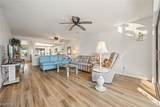 902 48th Terrace - Photo 14