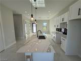 824 Dawhert Avenue - Photo 18