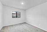 217 20th Terrace - Photo 15