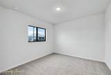 217 20th Terrace - Photo 17