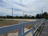 335 Utopia Street - Photo 20