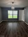 910 8th Terrace - Photo 16