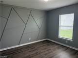 910 8th Terrace - Photo 19