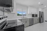105 45th Terrace - Photo 2