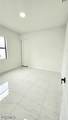 718 Phelps Street - Photo 18