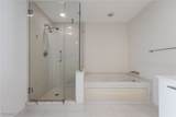 3000 Oasis Grand Boulevard - Photo 20