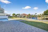 541 Bayside Drive - Photo 32