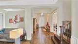 3240 Banyon Hollow Loop - Photo 9