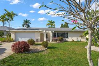 1645 SE 40th TER