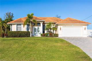726 NW 38th PL