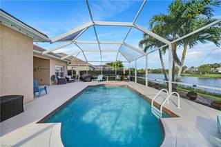 2484 Blackburn CIR