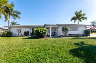162 SW 49th ST