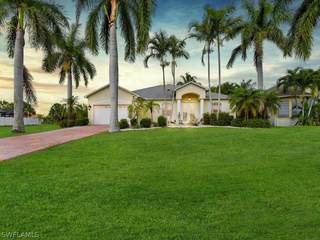 2574 SW 27th PL
