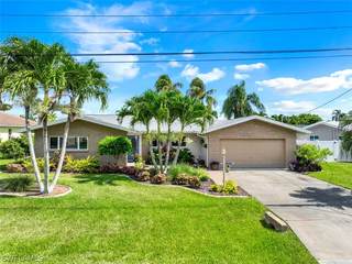 162 SW 53rd TER