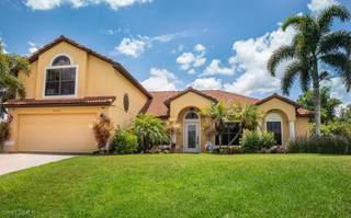 2220 NW 15th ST