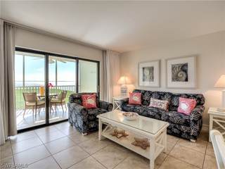 5232 Bayside Villas