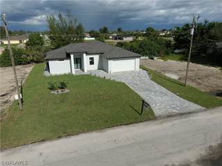 1015 NW 28th PL