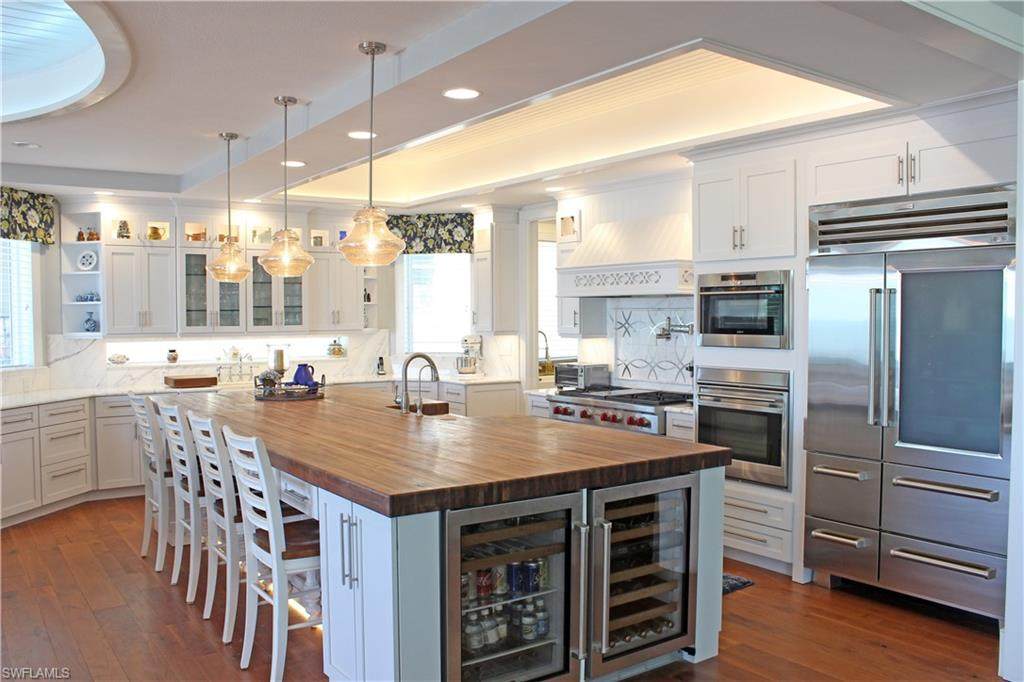 3180/3210 Estero Boulevard - Photo 1