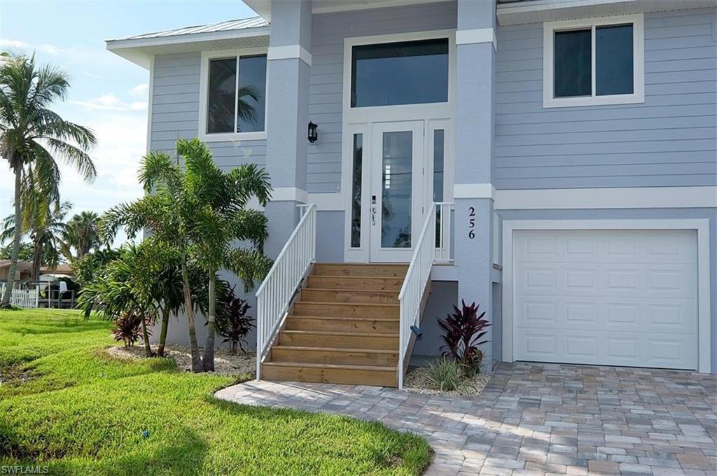 256 Ibis St - Photo 1