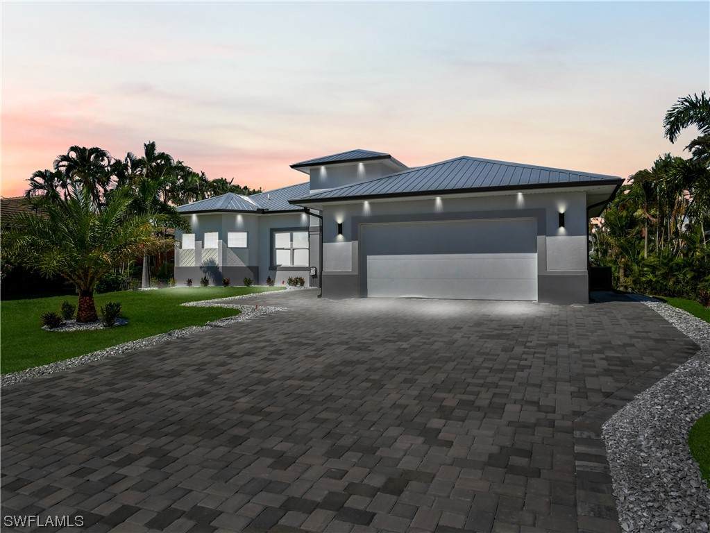 2563 27th Avenue - Photo 1
