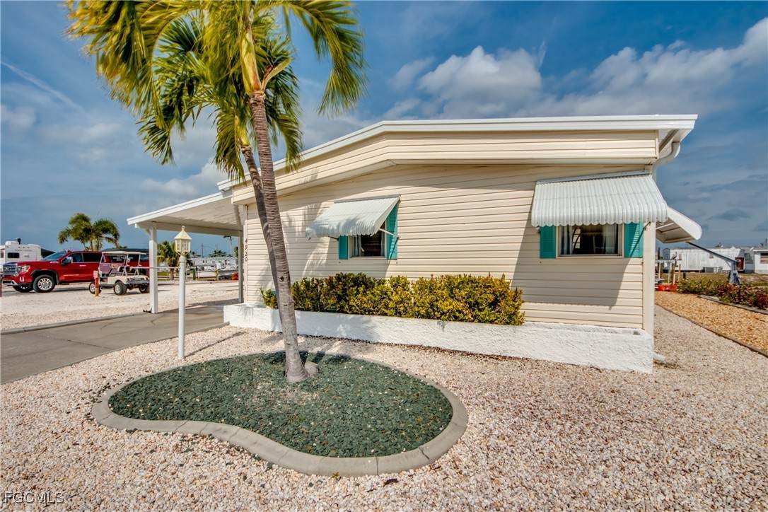 4920 Gulfgate Lane - Photo 1