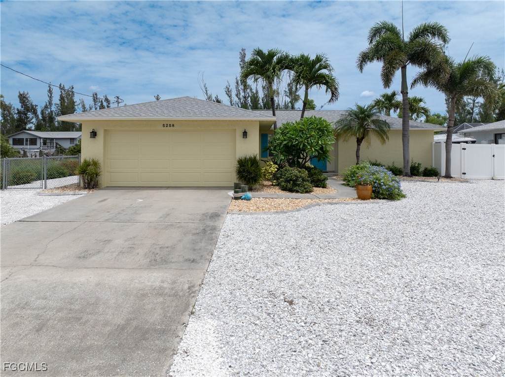 5258 Genesee Parkway - Photo 1