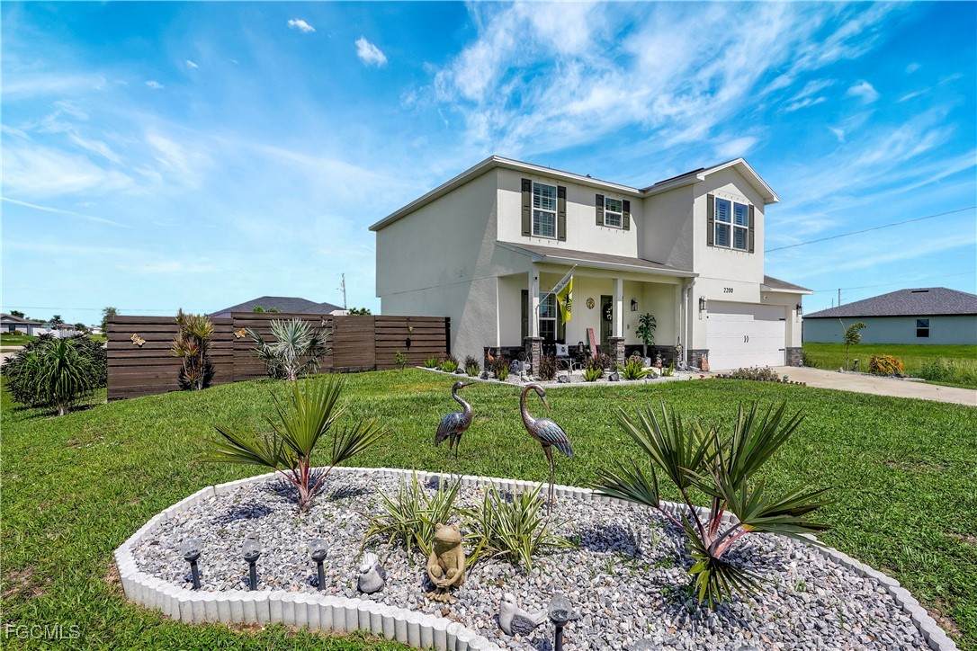 2200 Juanita Place - Photo 1