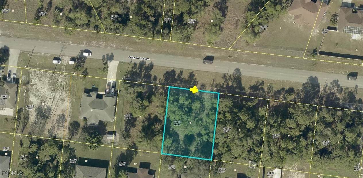416 Parkdale Boulevard - Photo 1