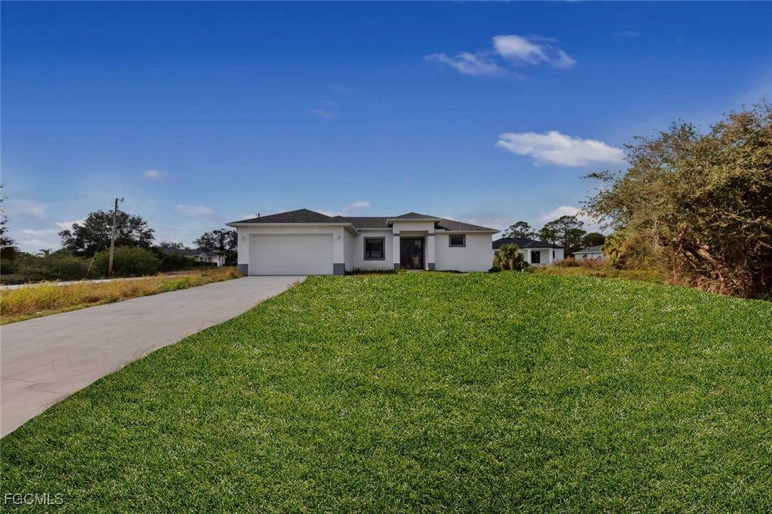 352 Rawlings Avenue - Photo 1