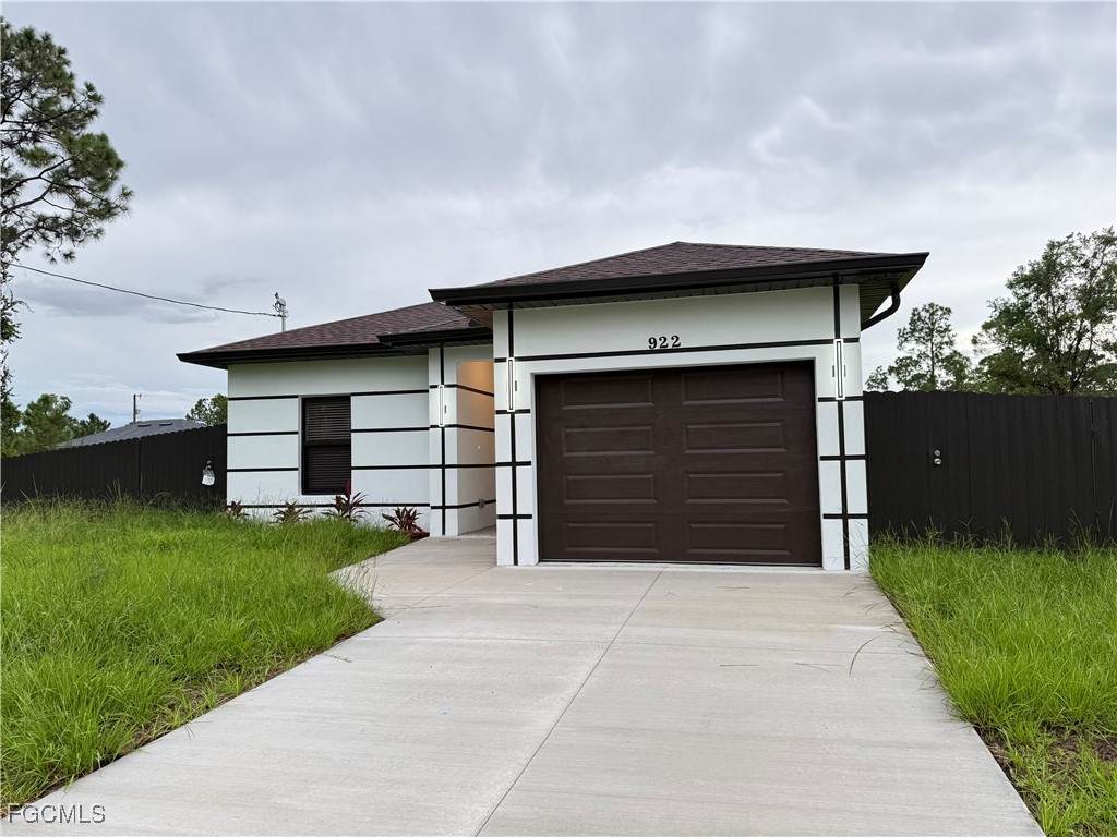 922 Barton Street - Photo 1