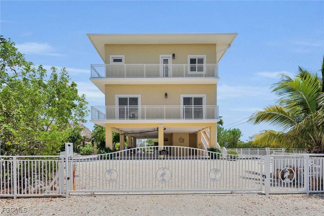 830 Egret Lane - Photo 1