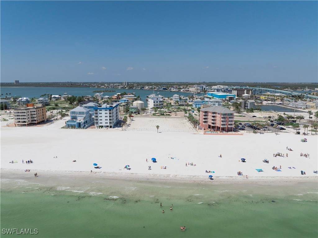 800-802 Estero Boulevard - Photo 1