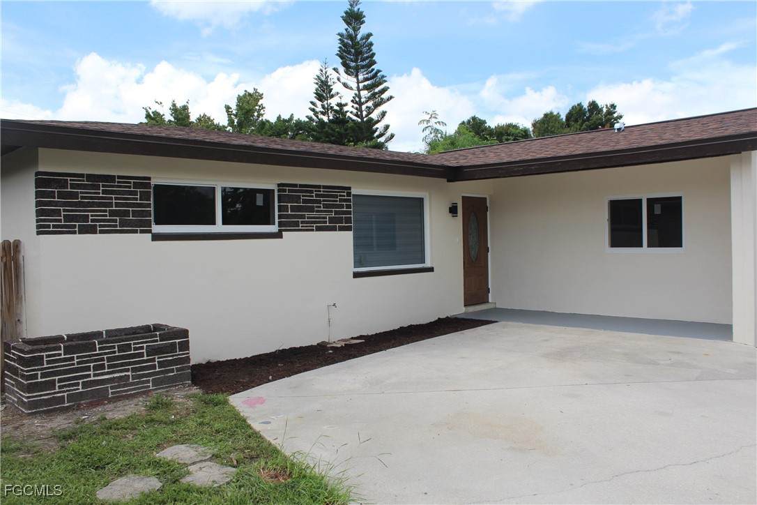 1762 Bonnie Court - Photo 1
