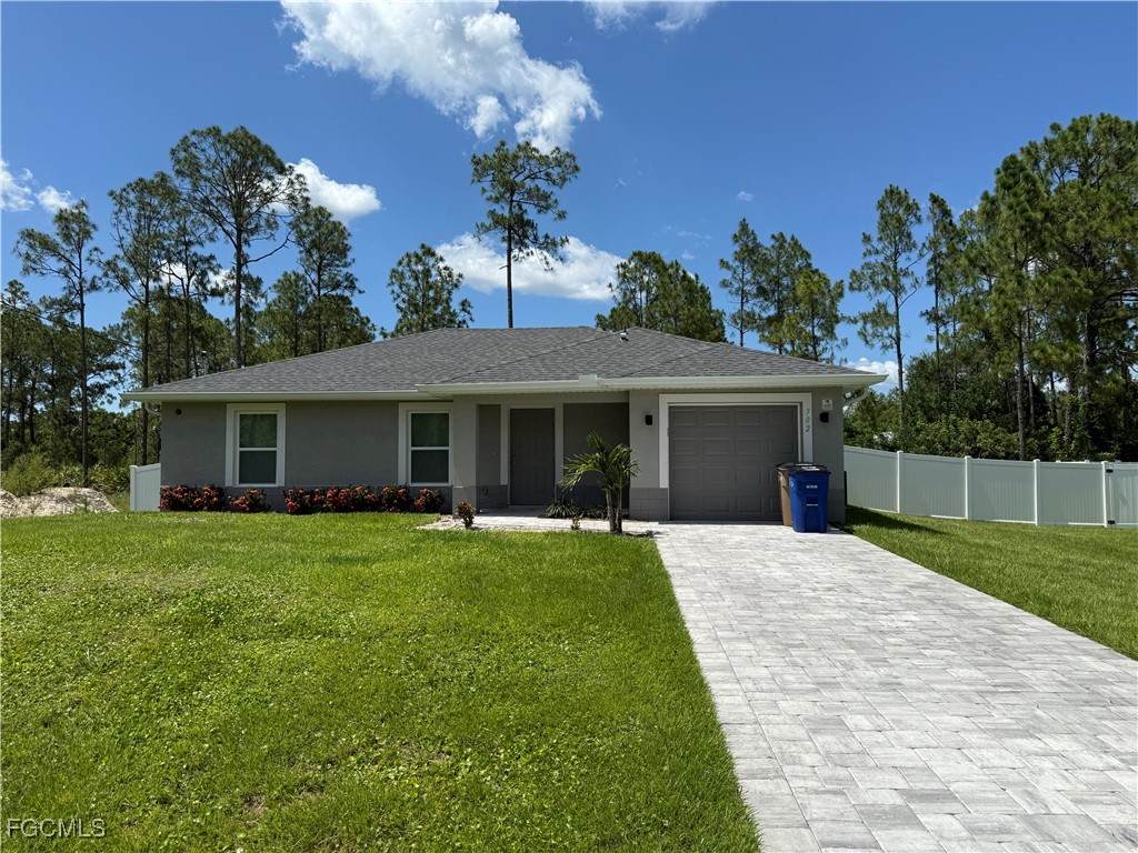 702 13th Street - Photo 1