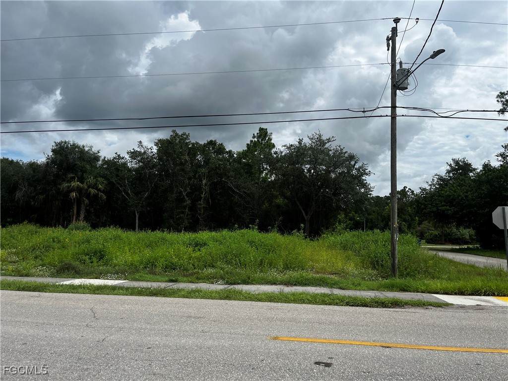 1707 6TH Street - Photo 1