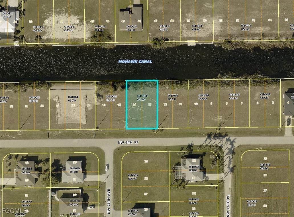 2435 6th Street - Photo 1