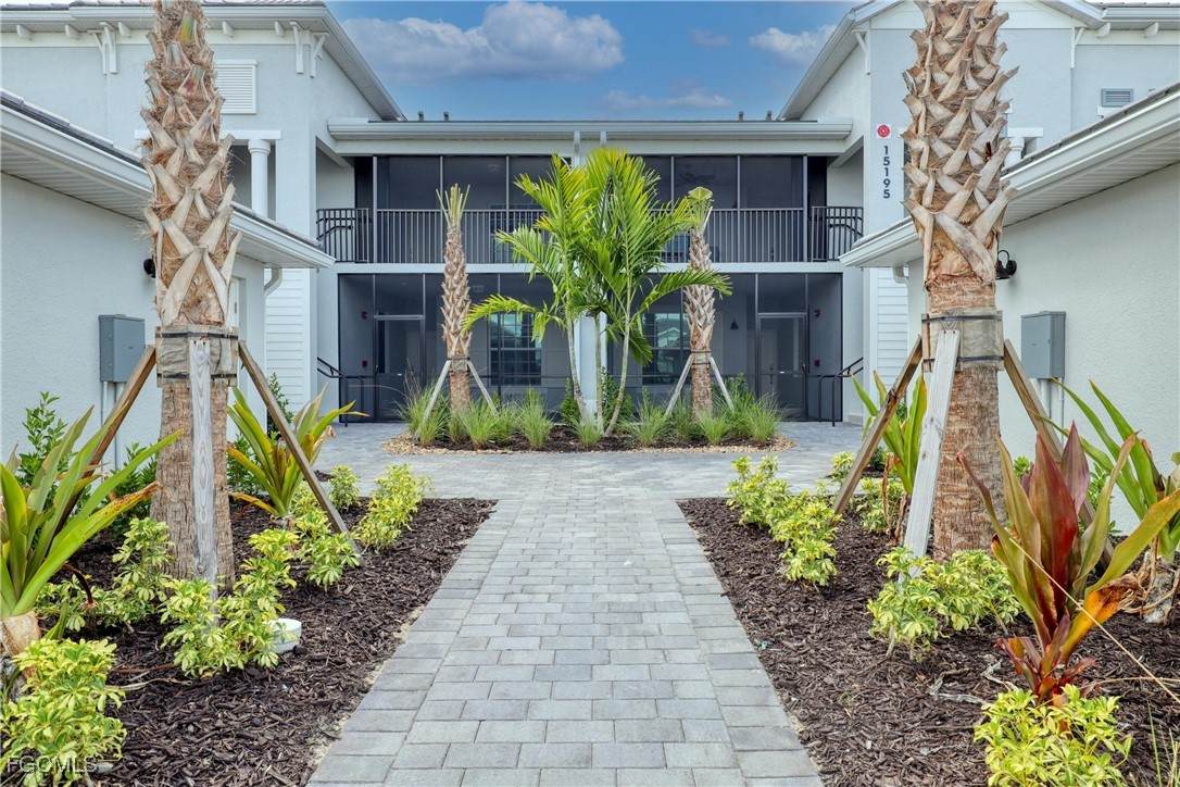 15195 Bluffton - Photo 1