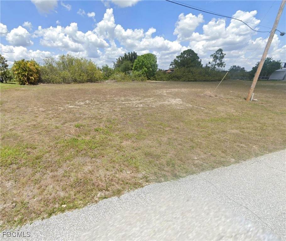 405 17th Terrace - Photo 1