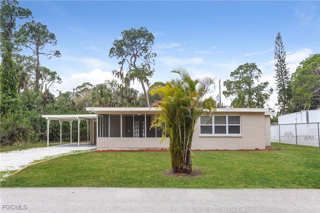 739 Palmetto Street - Photo 1