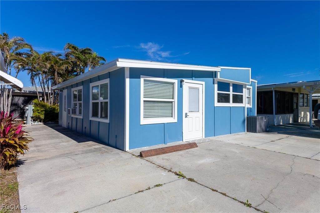 11710 Ariana Drive - Photo 1