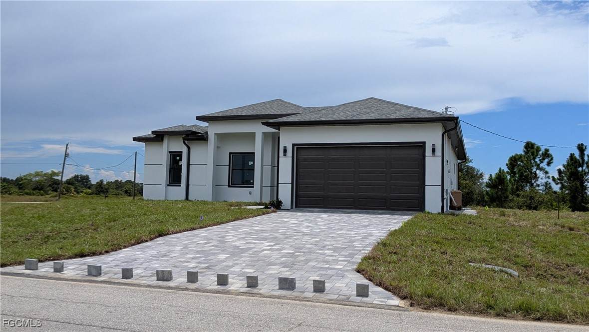 2607 15th Street - Photo 1