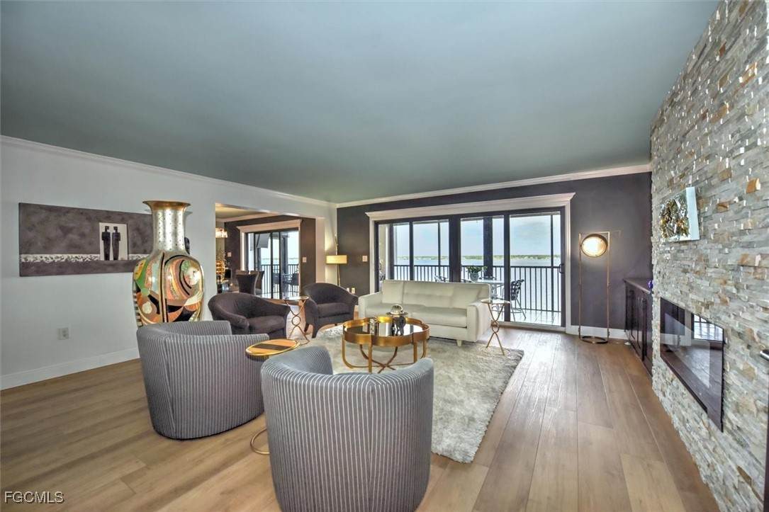 1900 Virginia Avenue - Photo 1