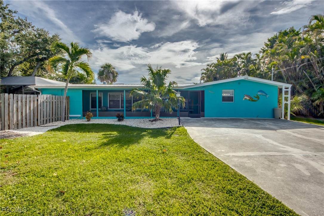 2660 Date Street - Photo 1