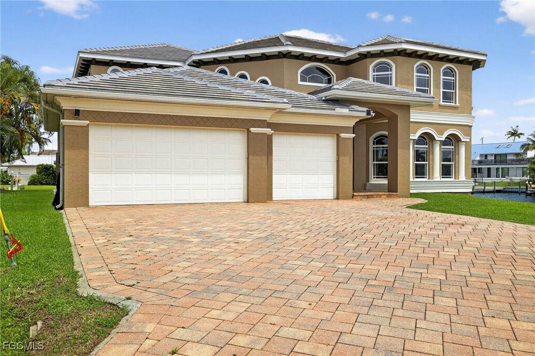 2123 25th Lane - Photo 1