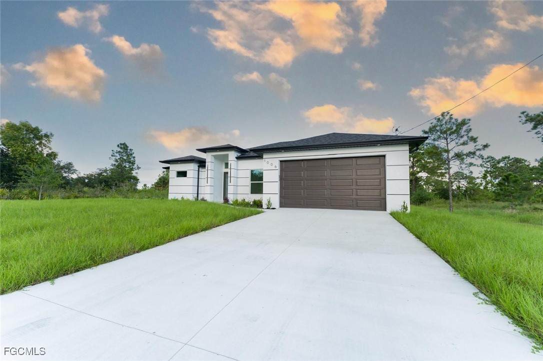 1006 Fitch Avenue - Photo 1