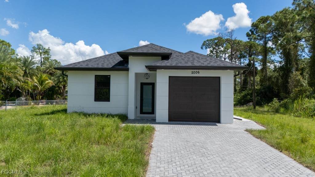 2006 Truman Avenue - Photo 1