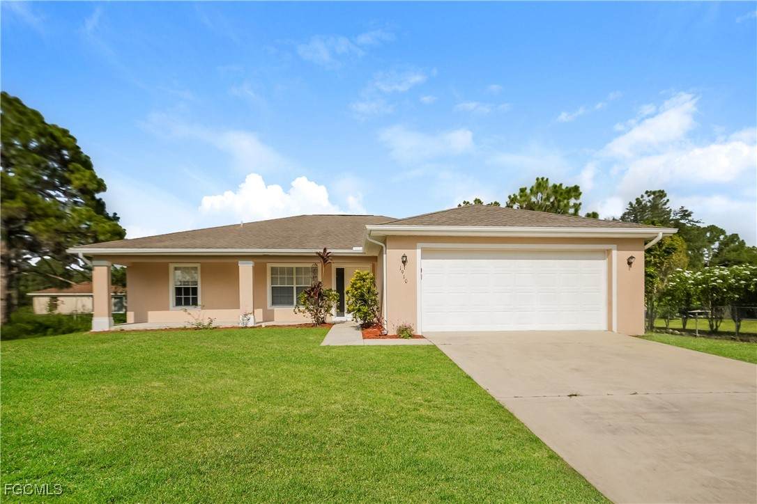 1910 Wanda Avenue - Photo 1