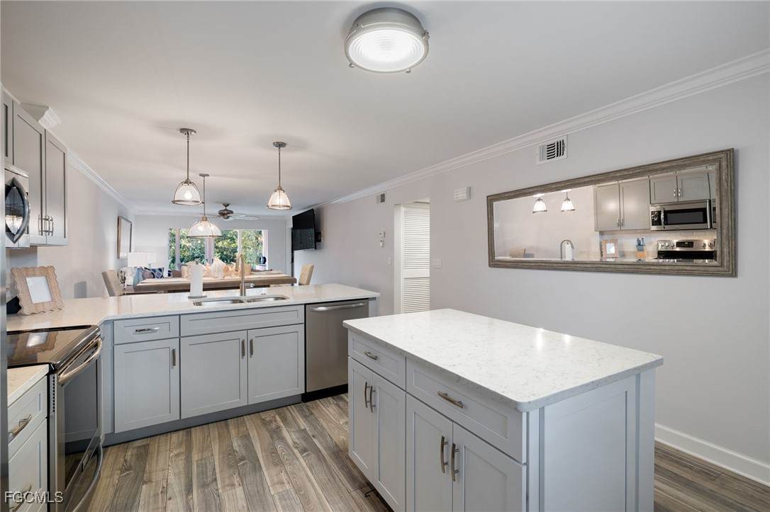 3021 Sandpiper Bay Circle - Photo 1