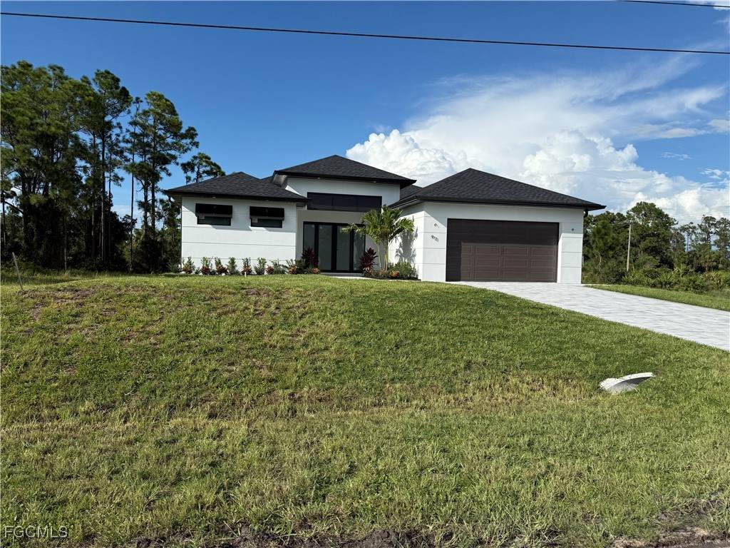 911 Asher Street - Photo 1