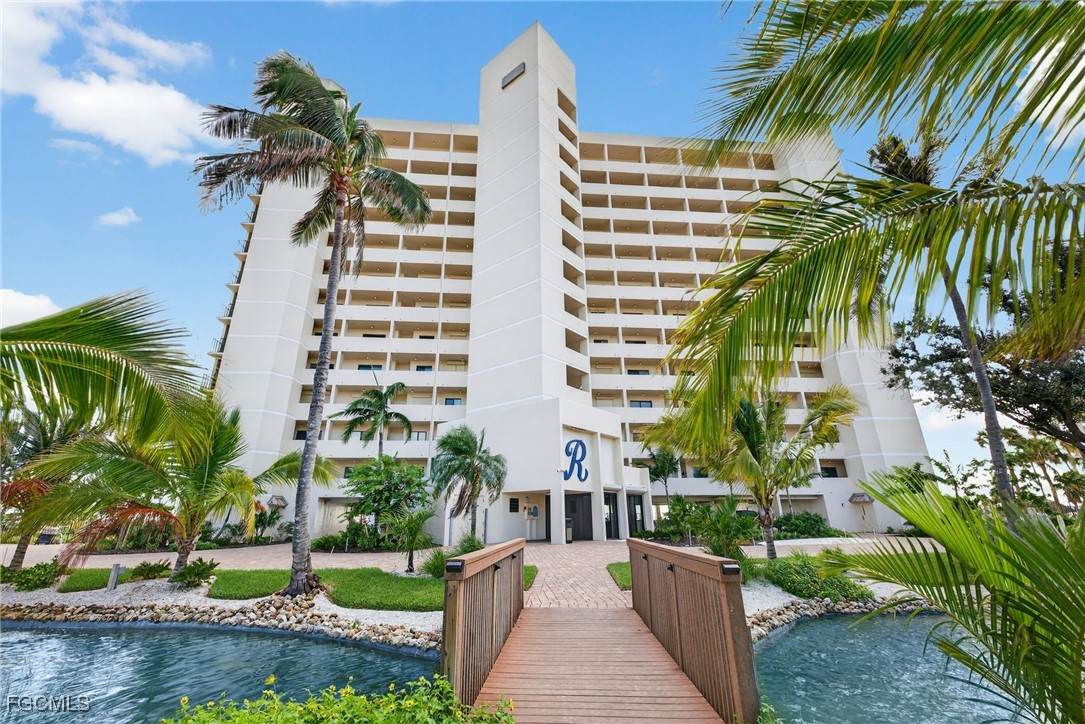 7500 Estero Boulevard - Photo 1